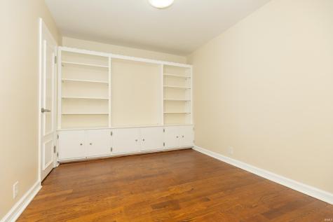4904 Conlin Avenue Evansville IN 47715