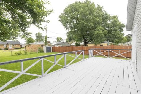 4904 Conlin Avenue Evansville IN 47715