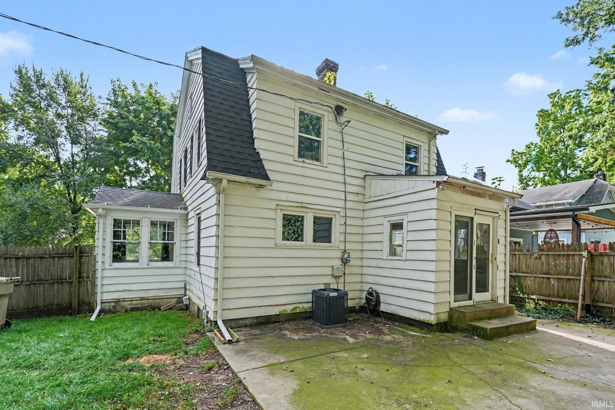 2201 High Street South Bend IN 46613