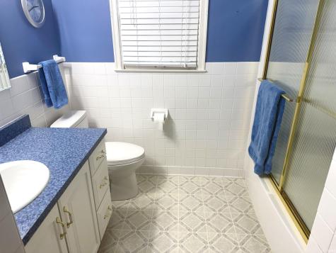 400 S Umbarger Road Muncie IN 47304