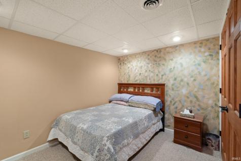 1104 34th Street Tell City IN 47586