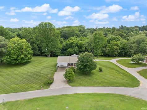 1104 34th Street Tell City IN 47586