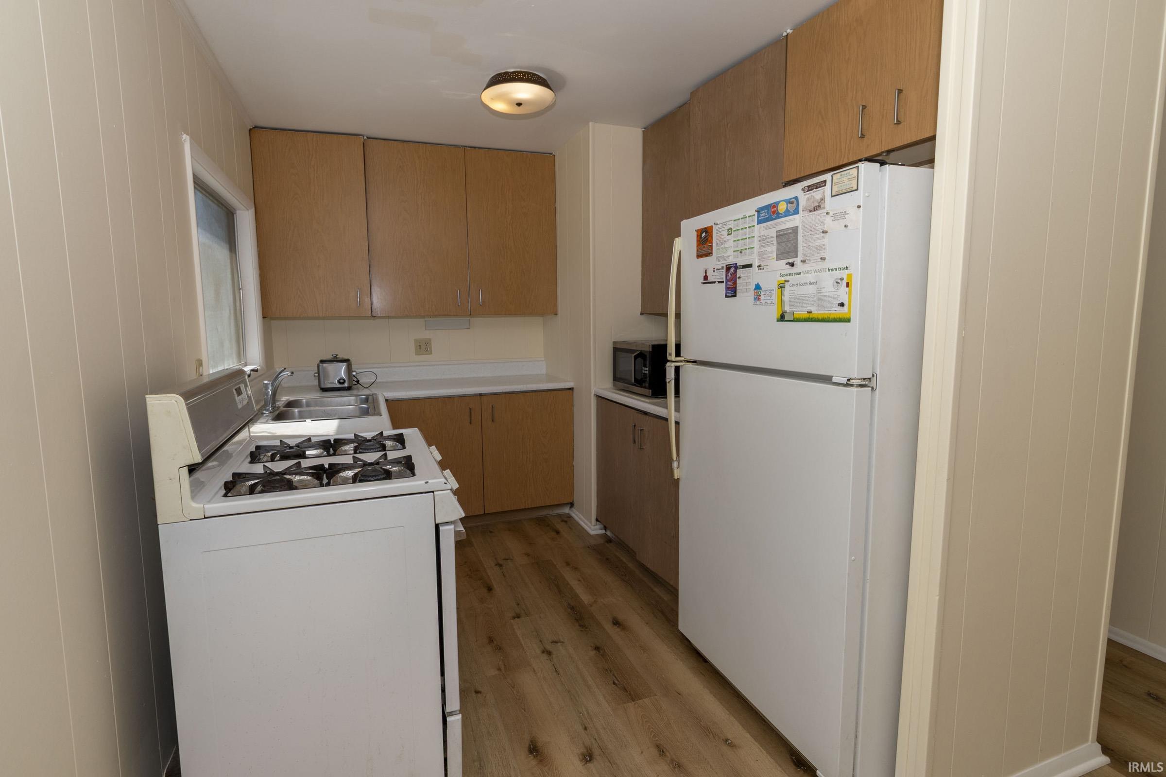4542 Macdougall Court South Bend IN 46614