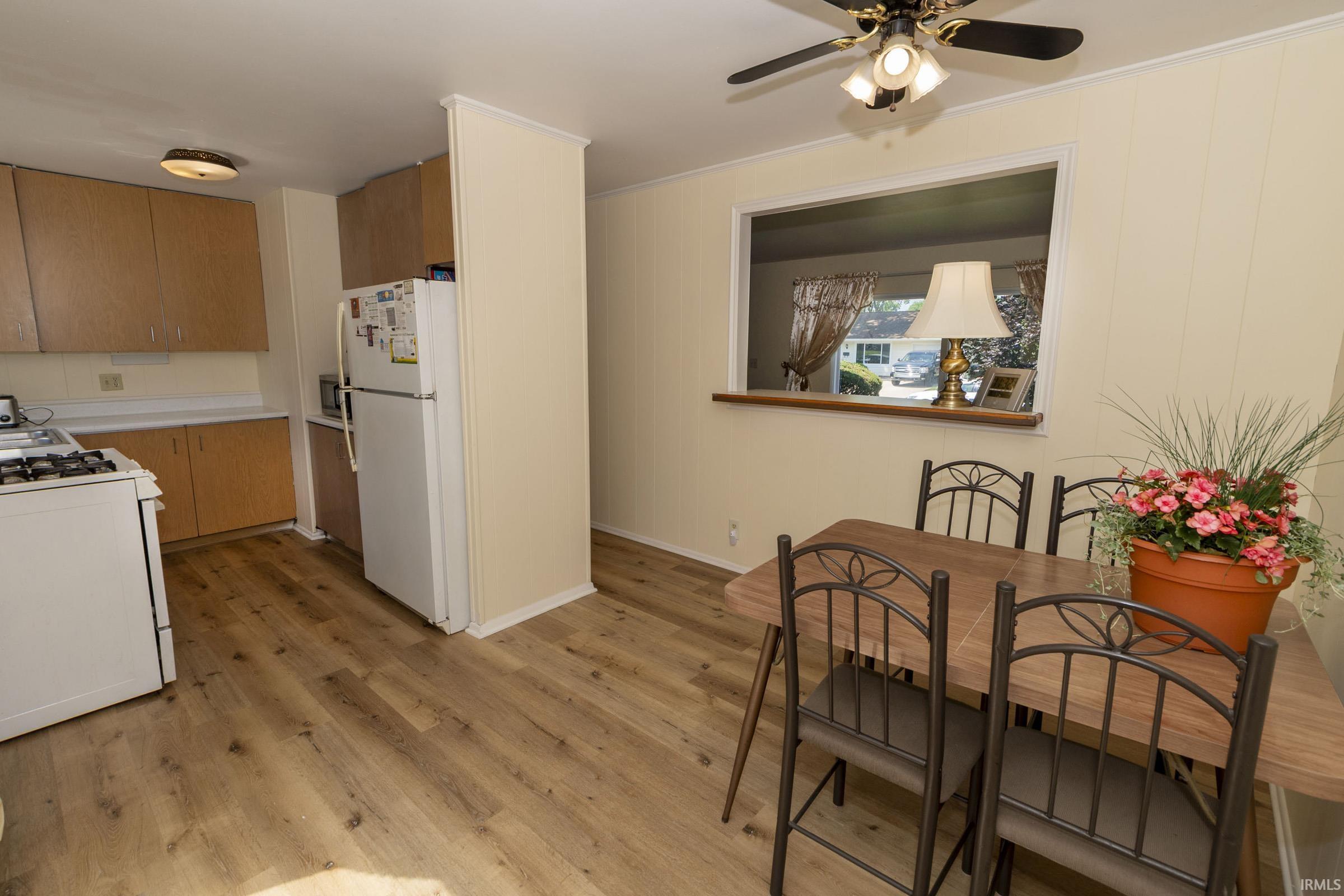 4542 Macdougall Court South Bend IN 46614