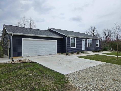 3650 S Shirey Drive Mentone IN 46539