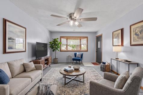 11 Clamme Court Hartford City IN 47348
