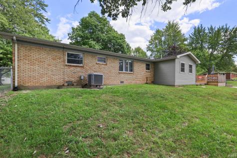 11 Clamme Court Hartford City IN 47348