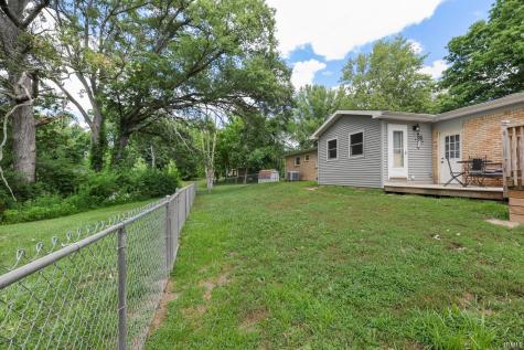 11 Clamme Court Hartford City IN 47348