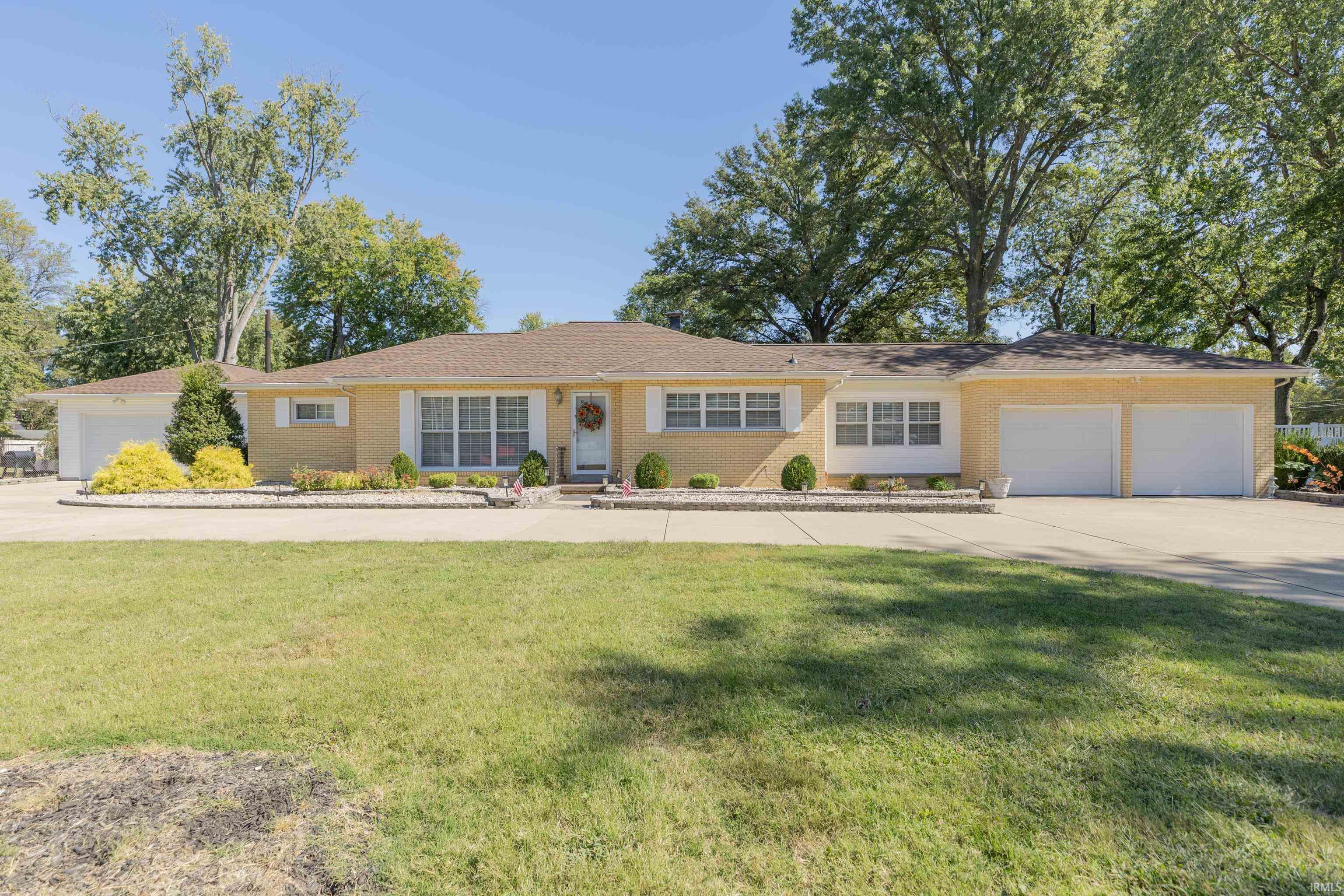 1324 Rosemarie Avenue Evansville IN 47715