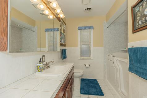 1324 Rosemarie Avenue Evansville IN 47715