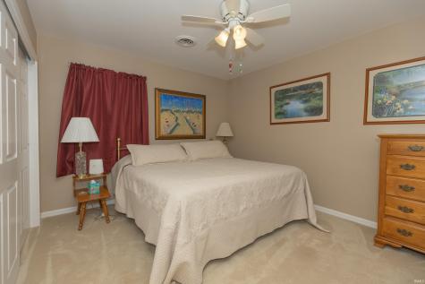 1324 Rosemarie Avenue Evansville IN 47715