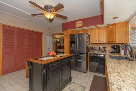 1324 Rosemarie Avenue Evansville IN 47715