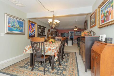 1324 Rosemarie Avenue Evansville IN 47715