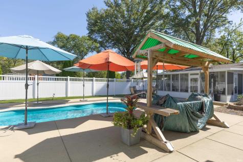 1324 Rosemarie Avenue Evansville IN 47715