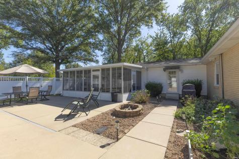 1324 Rosemarie Avenue Evansville IN 47715