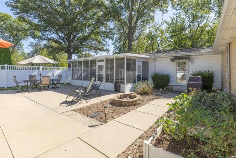 1324 Rosemarie Avenue Evansville IN 47715