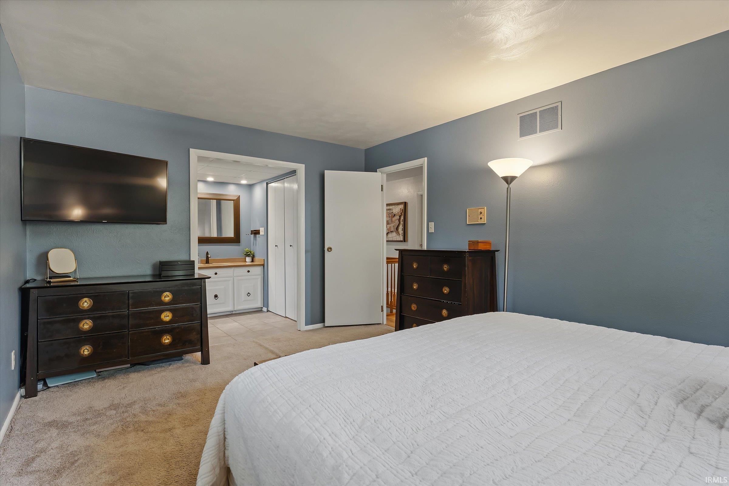 24328 Elmhurst Drive Elkhart IN 46517