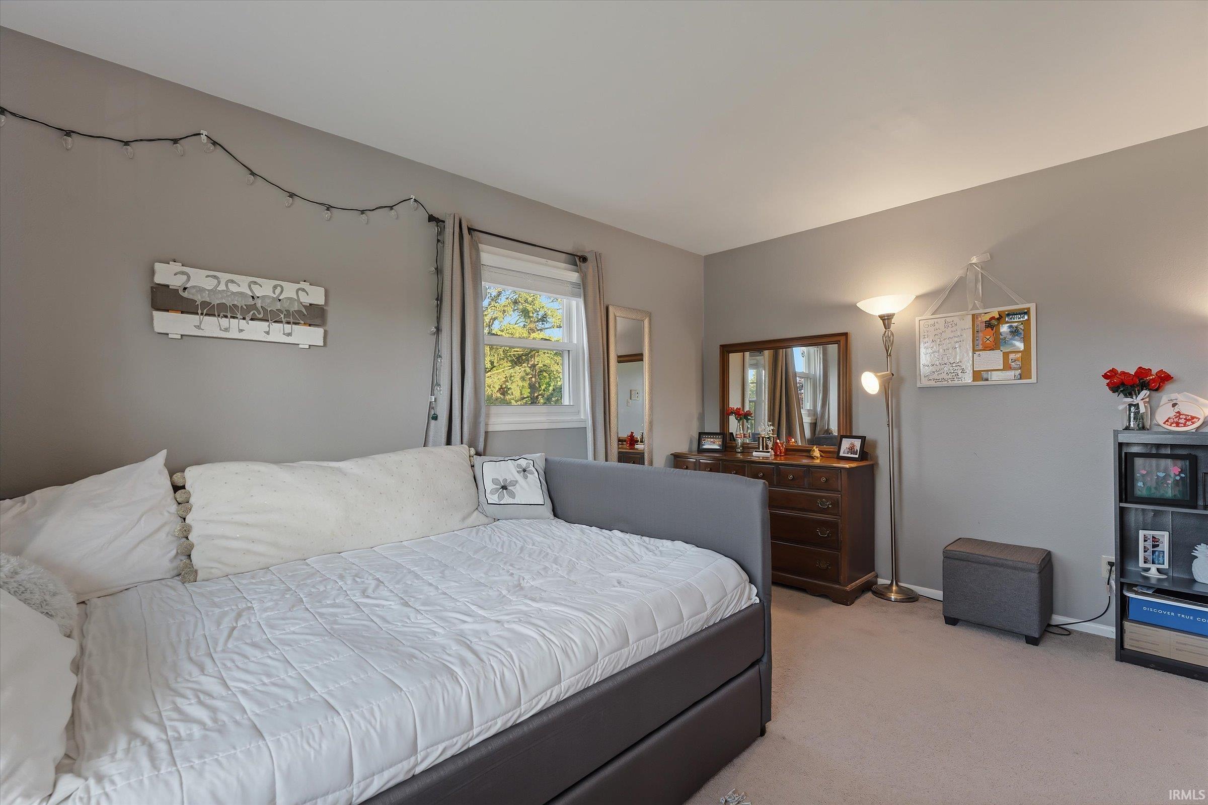24328 Elmhurst Drive Elkhart IN 46517
