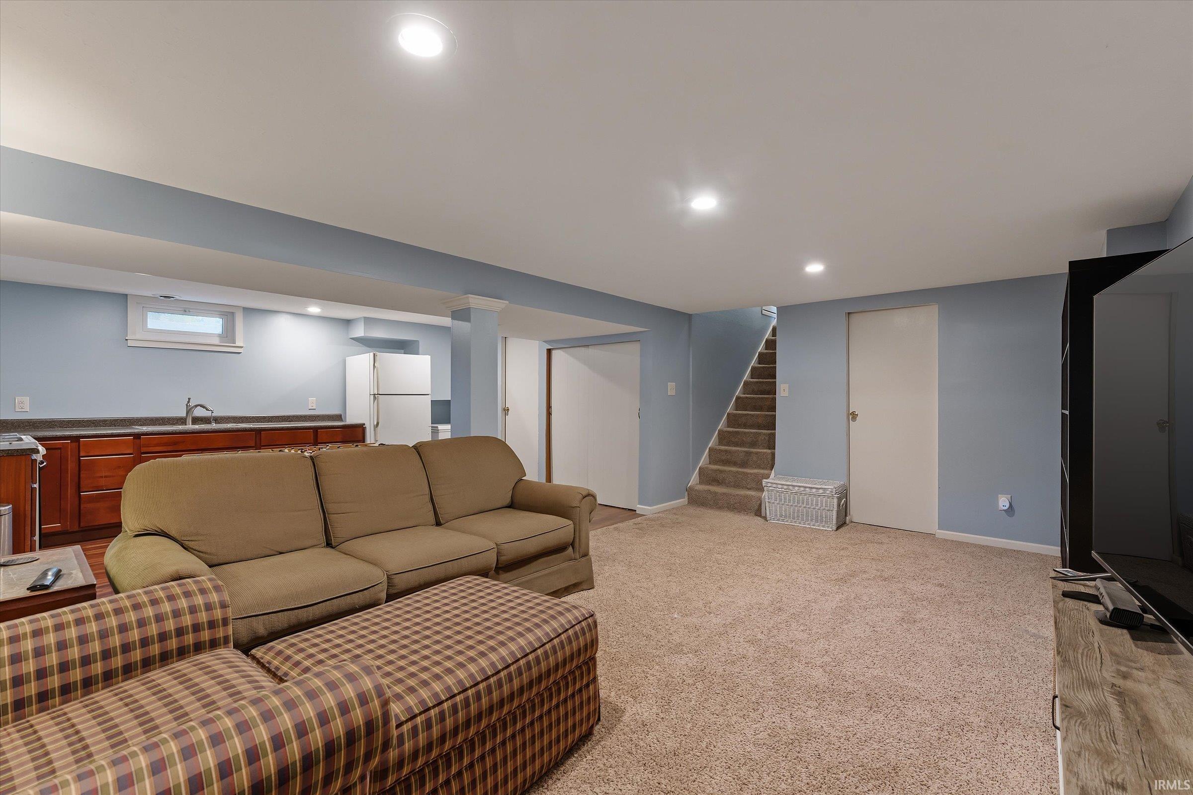 24328 Elmhurst Drive Elkhart IN 46517