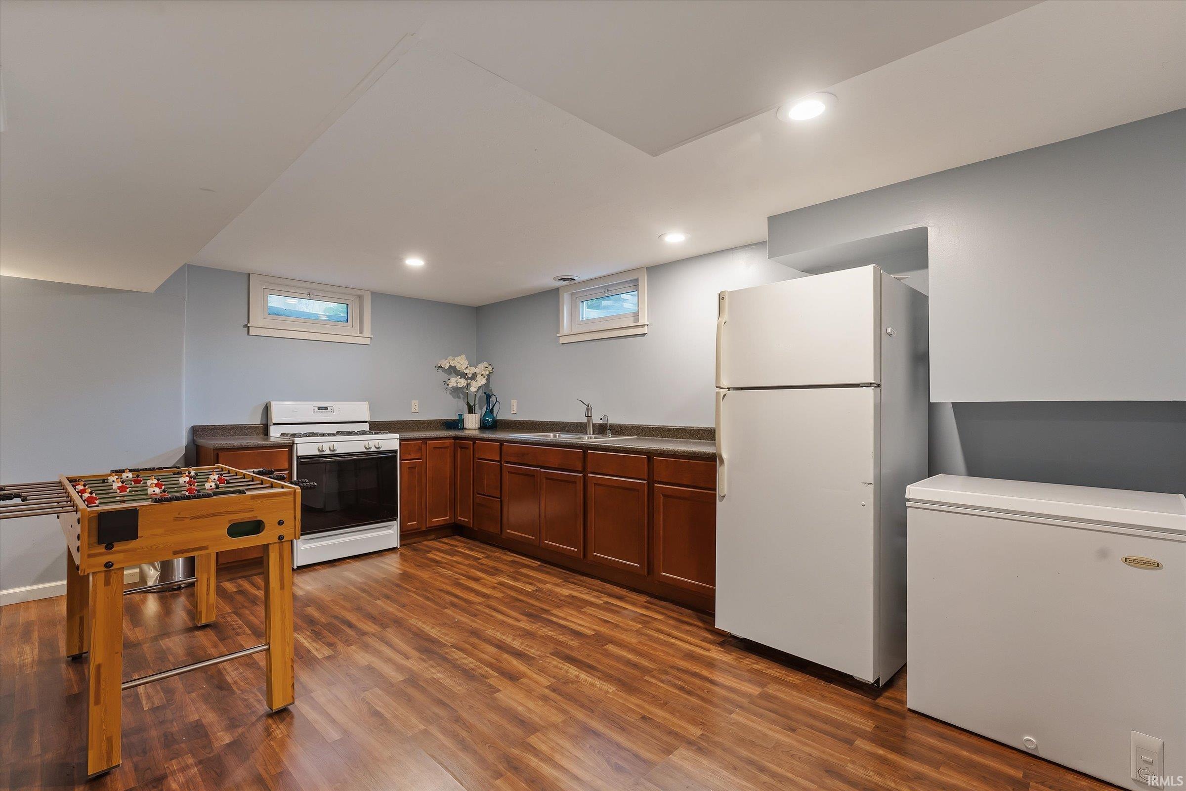 24328 Elmhurst Drive Elkhart IN 46517