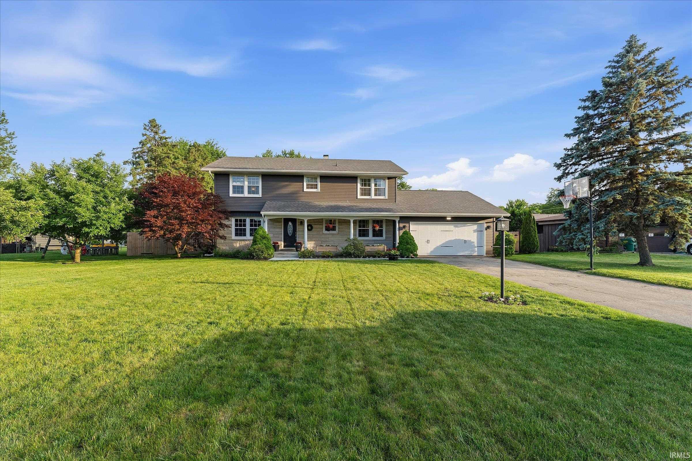 24328 Elmhurst Drive Elkhart IN 46517