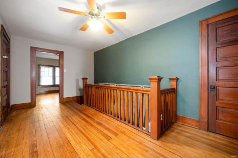 4 W Henley Street Carthage IN 46115