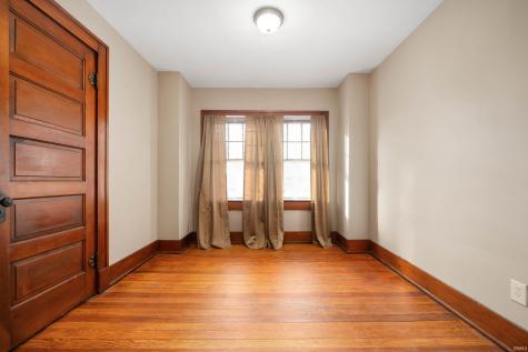 4 W Henley Street Carthage IN 46115