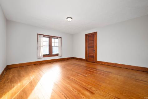 4 W Henley Street Carthage IN 46115