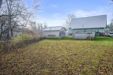 4 W Henley Street Carthage IN 46115