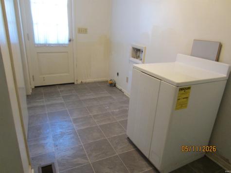906 E 49th Street Marion IN 46953