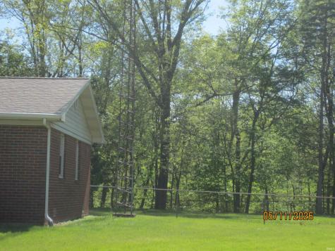 906 E 49th Street Marion IN 46953