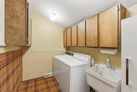 2811 Trent Drive Fort Wayne IN 46815