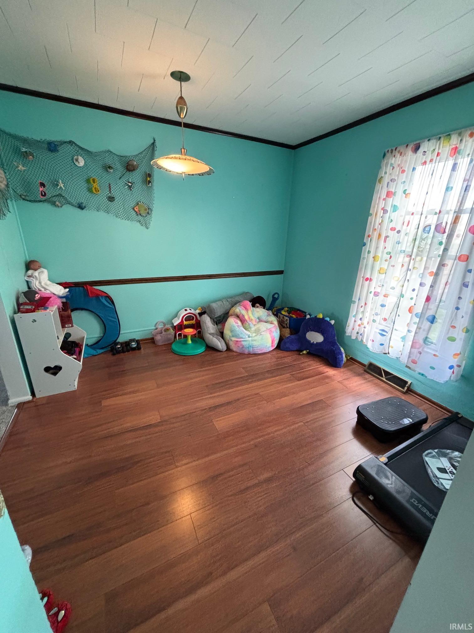 2025 Lusher Avenue Elkhart IN 46517
