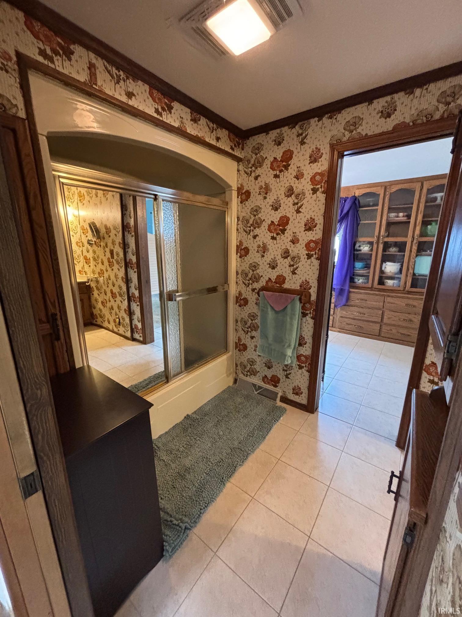 2025 Lusher Avenue Elkhart IN 46517