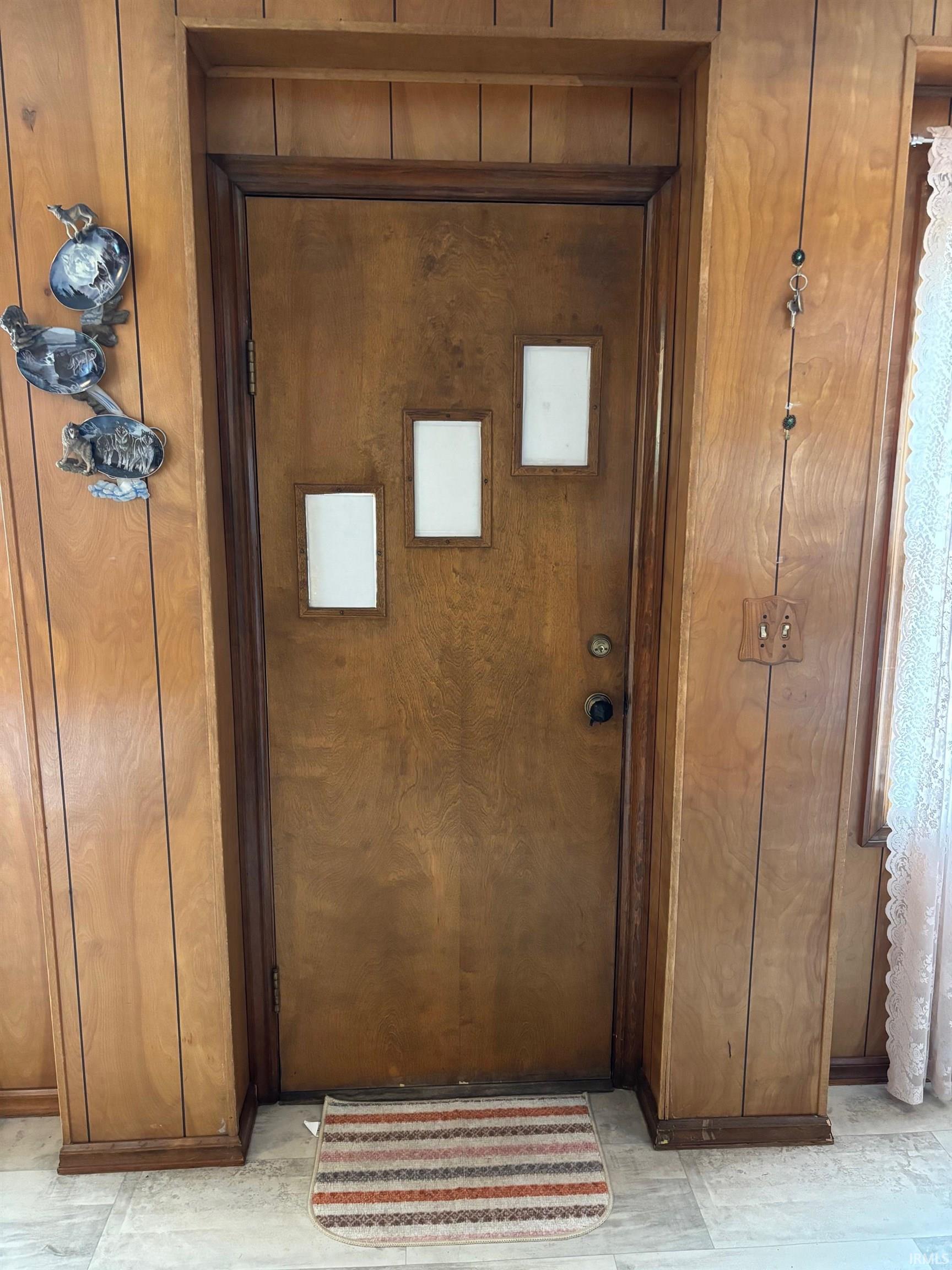 2025 Lusher Avenue Elkhart IN 46517