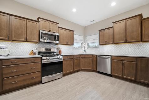 4336 Admirals Cove Drive Lafayette IN 47909