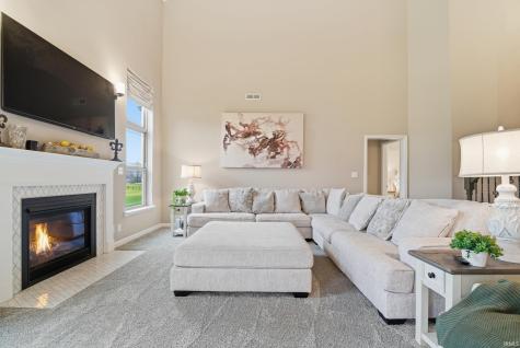 4336 Admirals Cove Drive Lafayette IN 47909