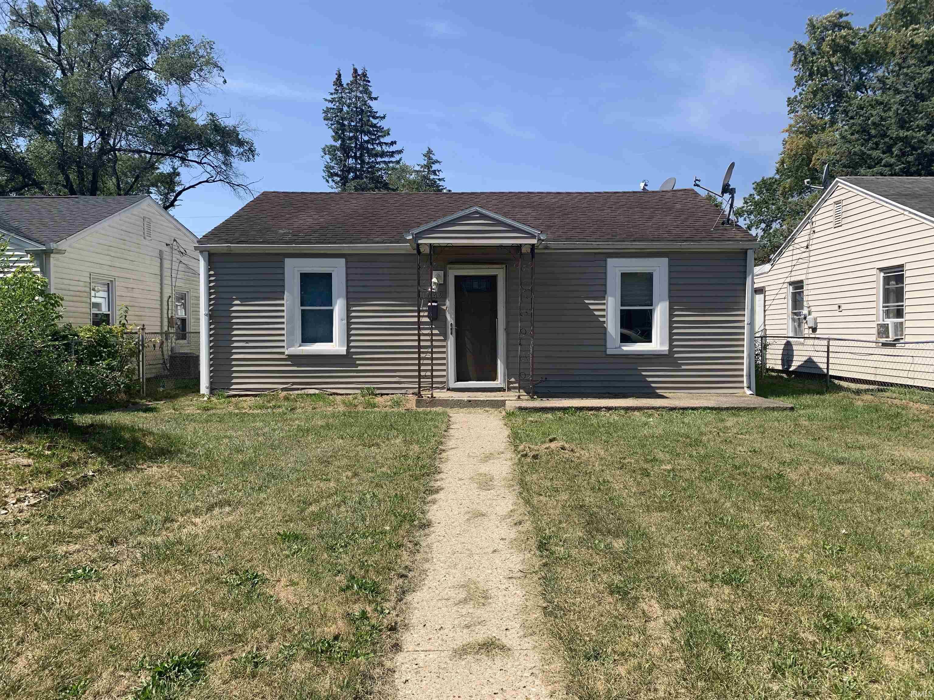 1649 N Adams Street South Bend IN 46628