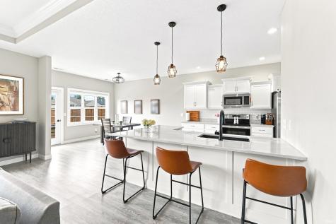 7803 Tumnus Trail Fort Wayne IN 46835