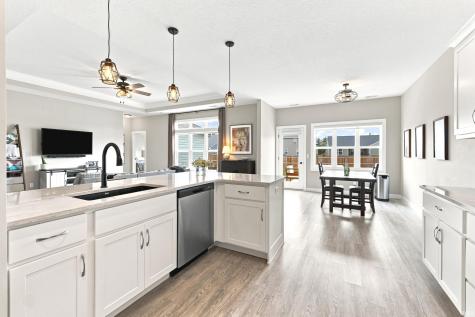 7803 Tumnus Trail Fort Wayne IN 46835