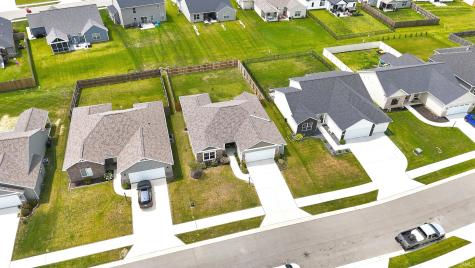 7803 Tumnus Trail Fort Wayne IN 46835