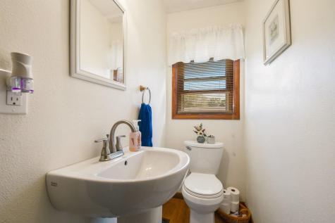 57058 Pine Road South Bend IN 46619