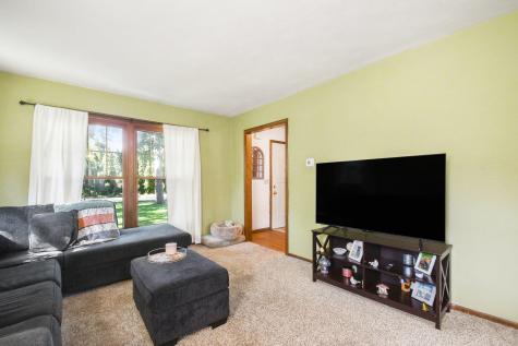 57058 Pine Road South Bend IN 46619