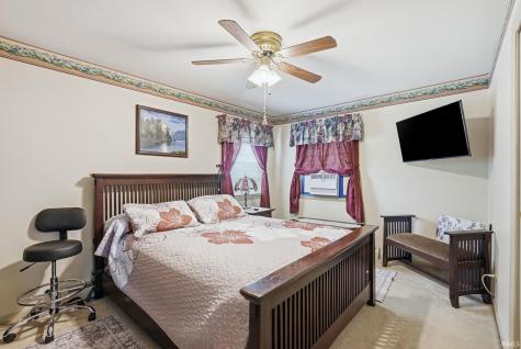 5725 Whitney Avenue Fort Wayne IN 46809