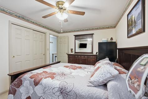 5725 Whitney Avenue Fort Wayne IN 46809