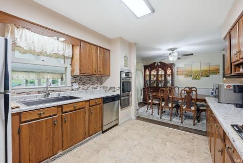 5725 Whitney Avenue Fort Wayne IN 46809