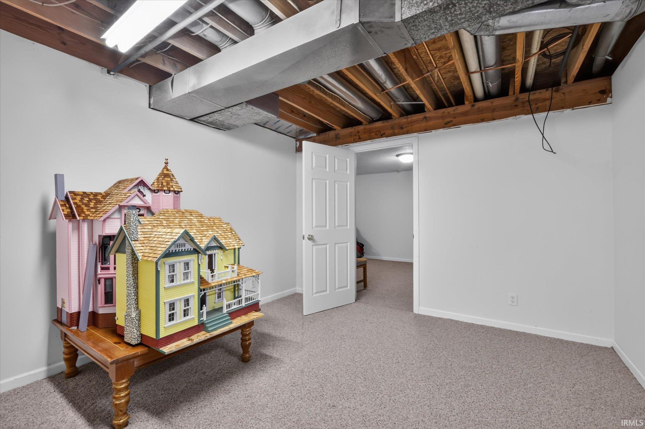 10021 Ashwood Forest Drive Osceola IN 46561