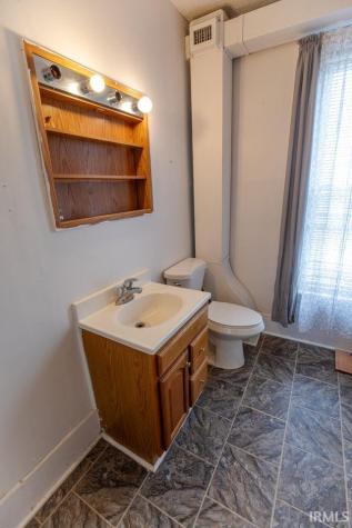 1002 Franklin Street Rochester IN 46975