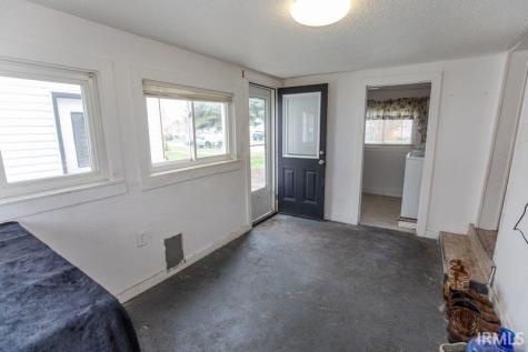 1002 Franklin Street Rochester IN 46975