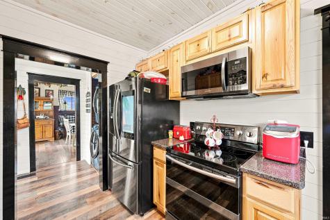 500 S County Road 700 E Parker City IN 47367